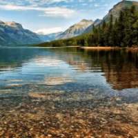 Wonderful mountain mirror on 9Apps