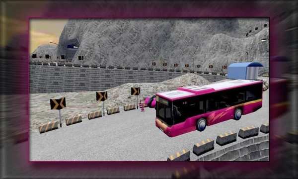Bus Simulator 2017 Mountain Free screenshot 1