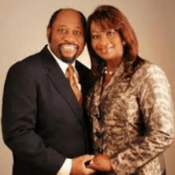 ikon Myles Munroe Teaching