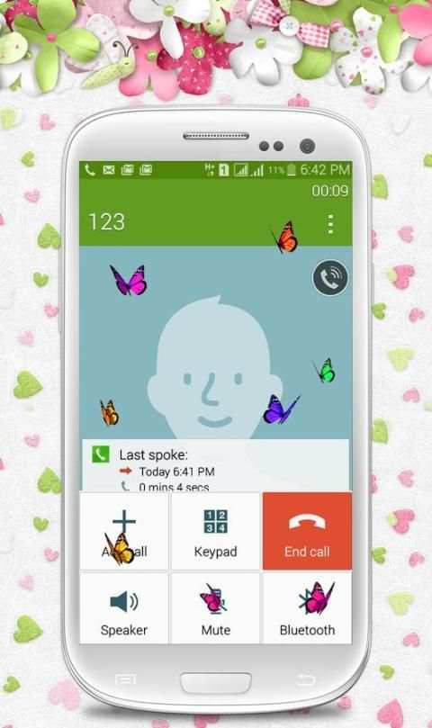 Butterflies Flying On Screen 1 تصوير الشاشة