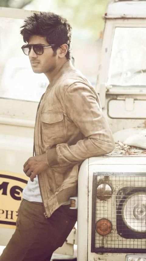 Dulquer Salmaan Wallpapers स्क्रीनशॉट 4