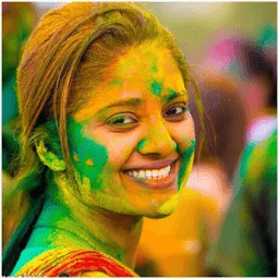 ikon YouCam Holi Makeup