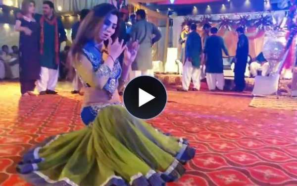 Mehak Malik Dance Videos 2018 screenshot 3