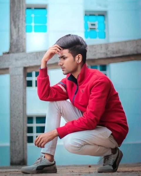 Outdoor photoshoot pose for men's #pose | Outdoor photoshoot, Poses for  men, Photoshoot poses
