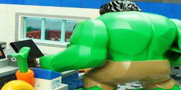 GoldShow Lego Hulk screenshot 1