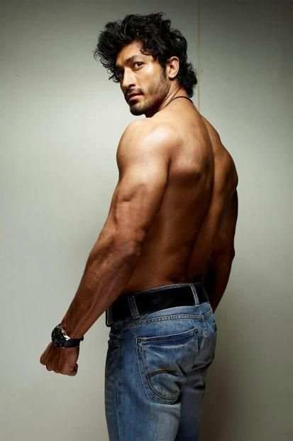 Vidyut Jamwal Wallpapers HD screenshot 14