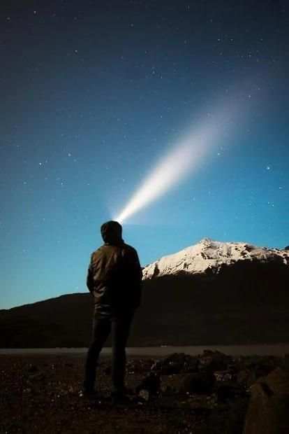 Brightest LED Flashlight screenshot 2