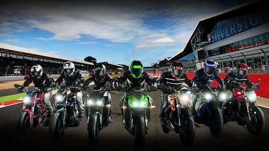 Moto Bike Racing Super Hero Motorcycle Racing Game screenshot 4