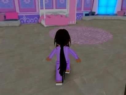 OnTips Royale High Roblox screenshot 2