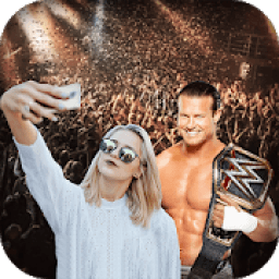 ikon Selfie with WWE Superstars - WWE Superstars Photo