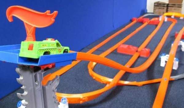 Hot Wheels Race Video स्क्रीनशॉट 1
