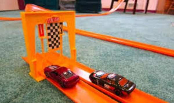 Hot Wheels Race Video स्क्रीनशॉट 2