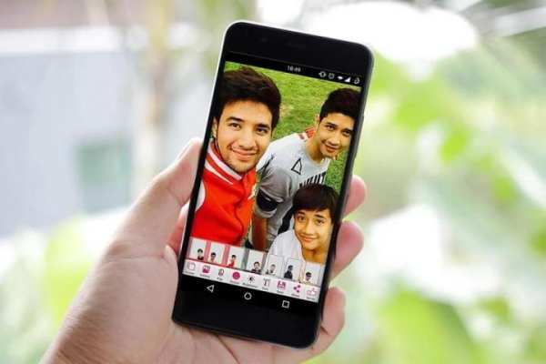 Edit Foto Selfie Artis screenshot 5