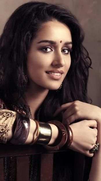 Shraddha Kapoor HD Wallpapers screenshot 5