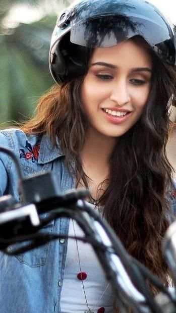 Shraddha Kapoor HD Wallpapers screenshot 7