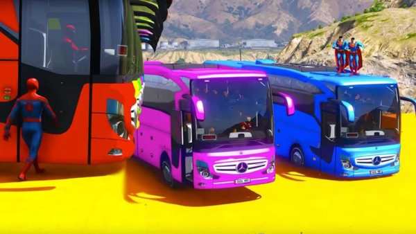 Superheroes Bus Stunts Racing screenshot 2