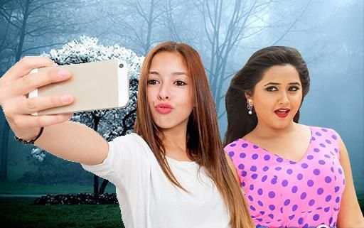 Selfie with Actress Kajal Raghwani Gorgeous Image screenshot 8