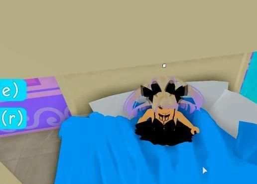 Hot Royale High Roblox Videos screenshot 1