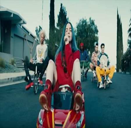 Billie Eilish - bad guy بلي ايليش باد غوي بدون نت
‎ screenshot 2