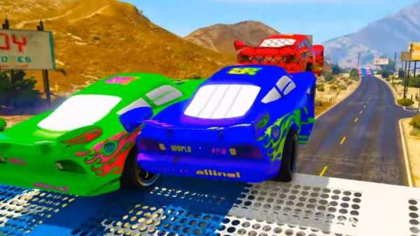 Superheroes Fast Racing Challenges screenshot 4