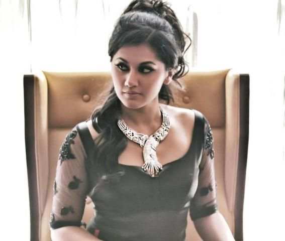 Taapsee Pannu Wallpapers HD screenshot 8