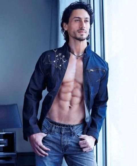 Tiger Shroff Wallpapers HD screenshot 1