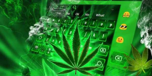 Cool Weed Rasta Smoke Keyboard Theme screenshot 1