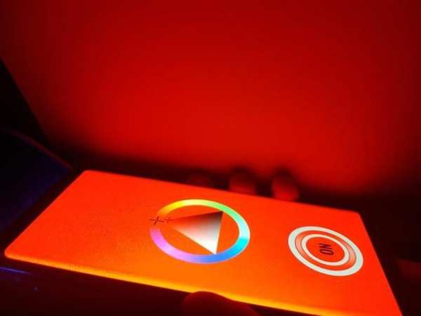 Flashlight & Color screenshot 1