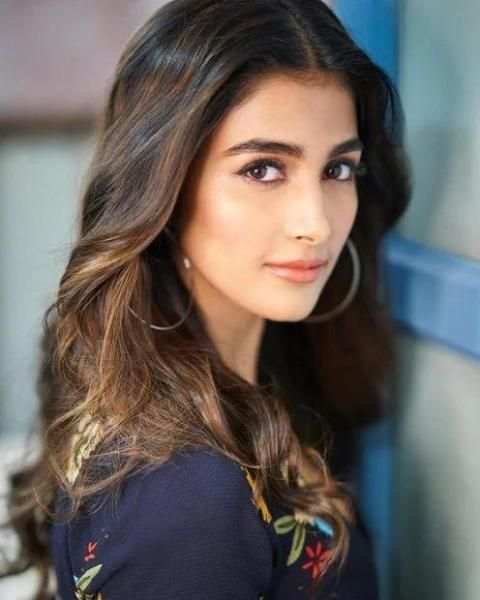 Pooja Hegde Wallpapers HD screenshot 8