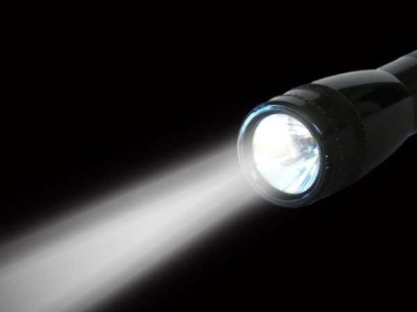 Flashlight 2018 - Brightest LED Torchlight screenshot 1