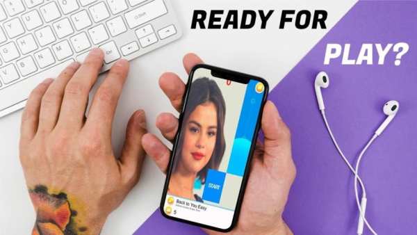 Selena Gomez Piano Tiles screenshot 1