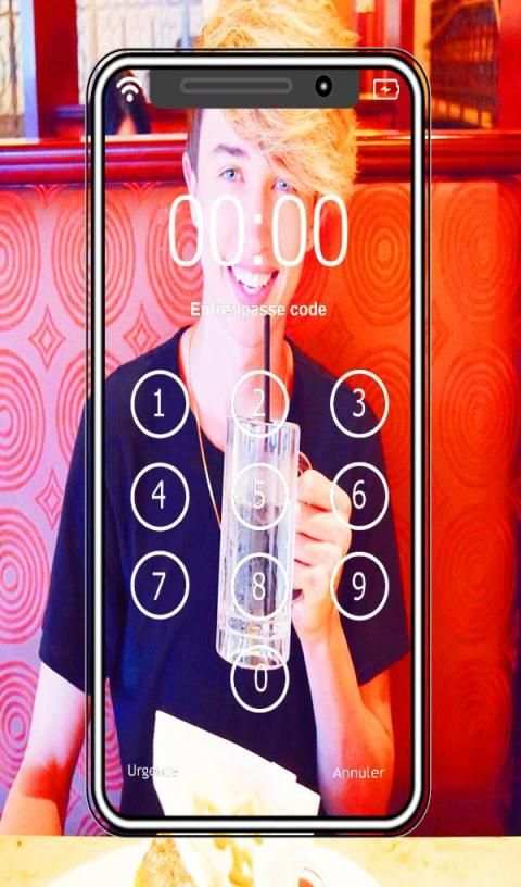 Maverick Baker Lock Screen screenshot 1