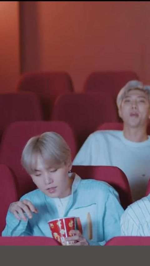 Song BTS Lights Official MV Video screenshot 3