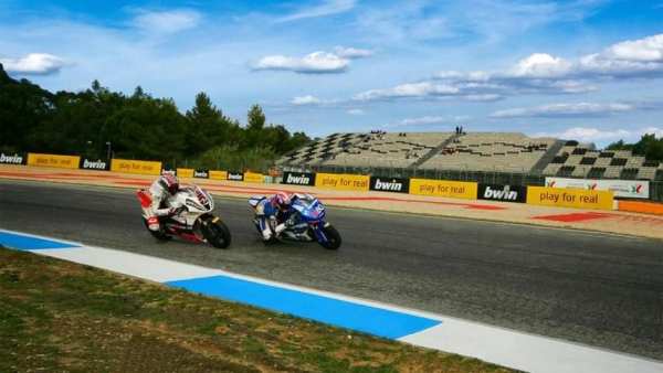 Ultimate Bike Racing screenshot 4