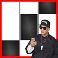 Daddy Yankee & Snow - Con Calma Piano Black Tiles logo