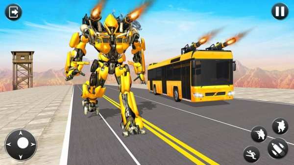 Ultimate Bus Transform Robot screenshot 1