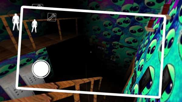 Granny Mod Green Alien screenshot 2