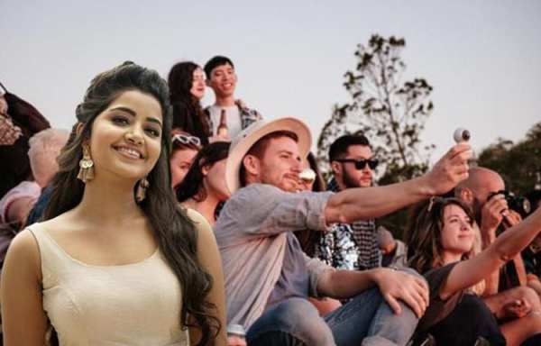 Selfie With Anupama Parameswaran - Wallpapers screenshot 2