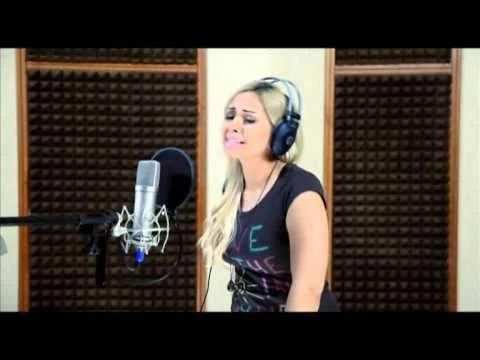 مصطفى كامل والمجموعة - اوبريت تسلم الايادى بدون نت
‎ screenshot 5