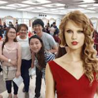 Selfie With Taylor Swift