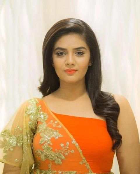 Srimukhi Wallpapers HD screenshot 5