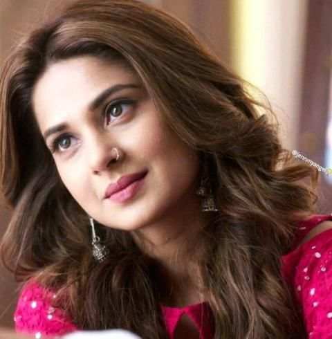 Jennifer Winget Wallpapers HD स्क्रीनशॉट 16