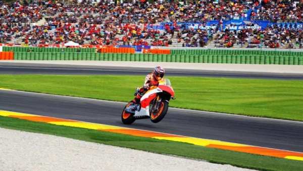 Ultimate Bike Racing screenshot 2