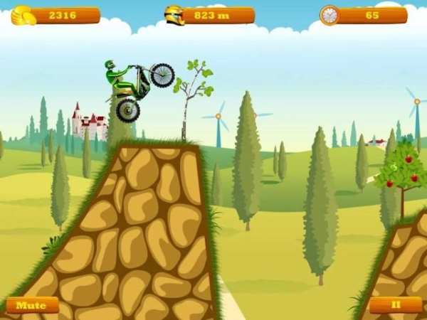 Moto Hero -- endless motorcycle running game screenshot 3
