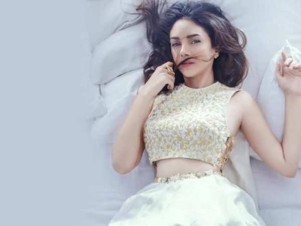 Aditi Rao Hydari Wallpaper HD स्क्रीनशॉट 6