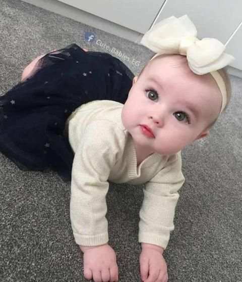 Cute Baby Wallpaper صور أطفال حلوين
‎ screenshot 2
