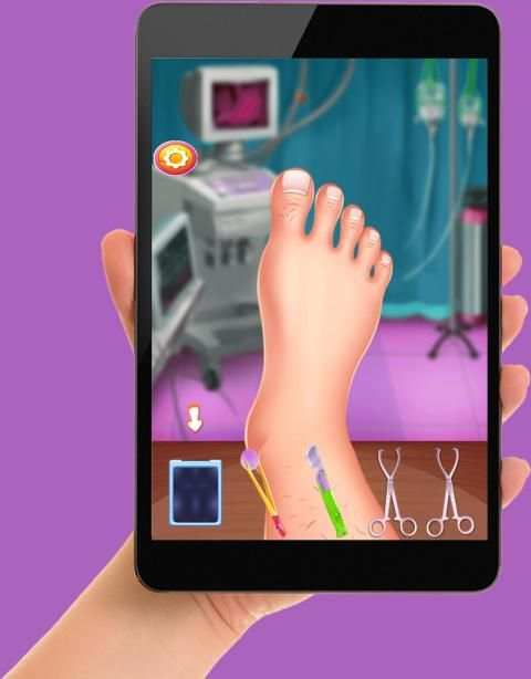 Little Doctor Game 2 (Foot care) screenshot 3