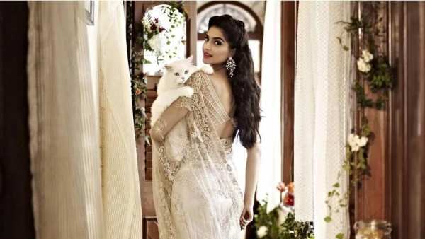 Sonam Kapoor Wallpapers HD screenshot 5