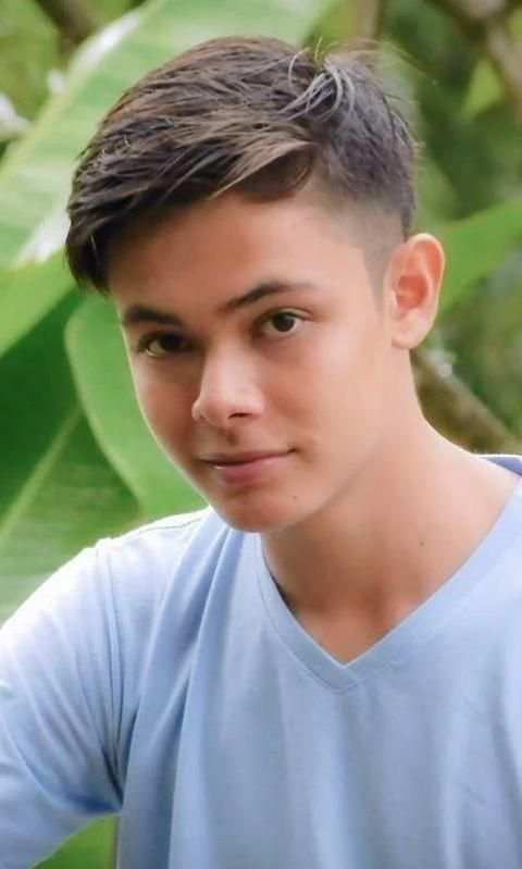 Bryan Andrew Wallpaper - Foto Offline screenshot 6