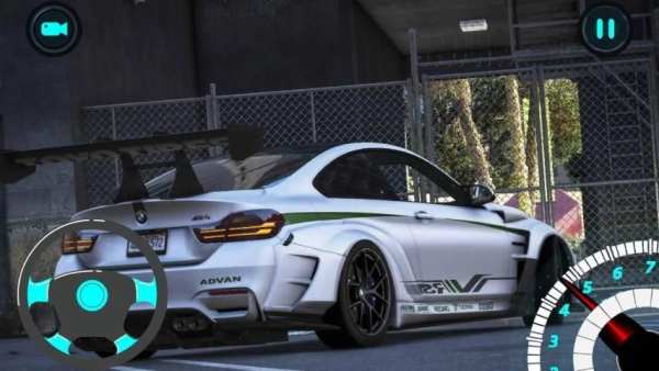 Drive BMW M4 F82 - Night Drag King screenshot 3